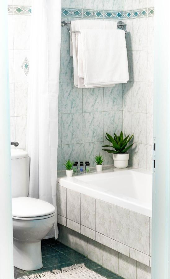 Pure Naxos - Central Complete Apartment Naxos City Extérieur photo